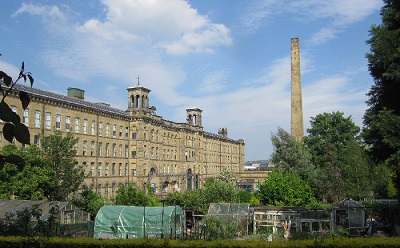 https://www.bronte-country.com/saltaire/salts-mill-08.jpg